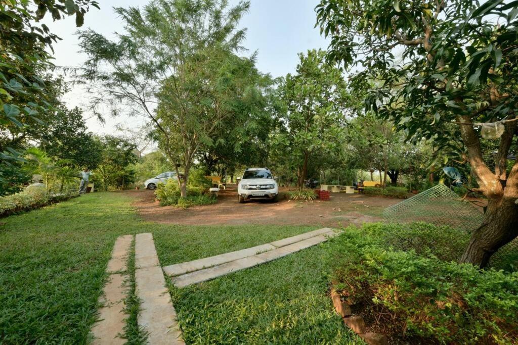 Lobville Homestay Karjat Luaran gambar