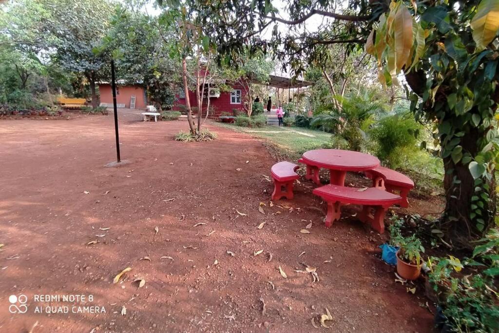 Lobville Homestay Karjat Luaran gambar